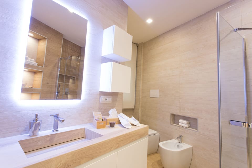 Superior Quadruple Room (3) | Minibar, in-room safe, desk, blackout drapes