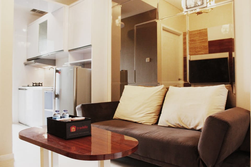 Room | Living area | TV