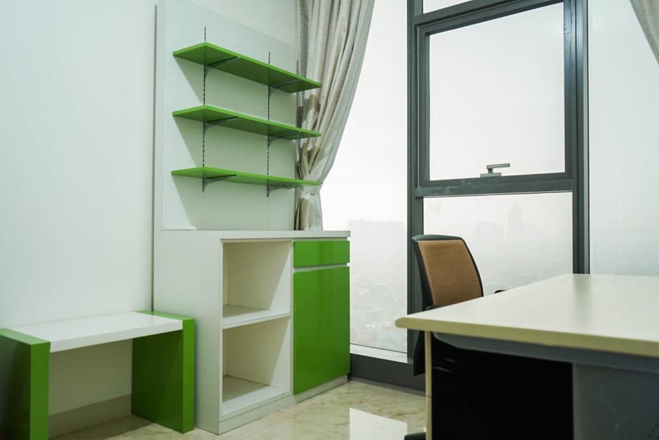 Room | Living area | TV