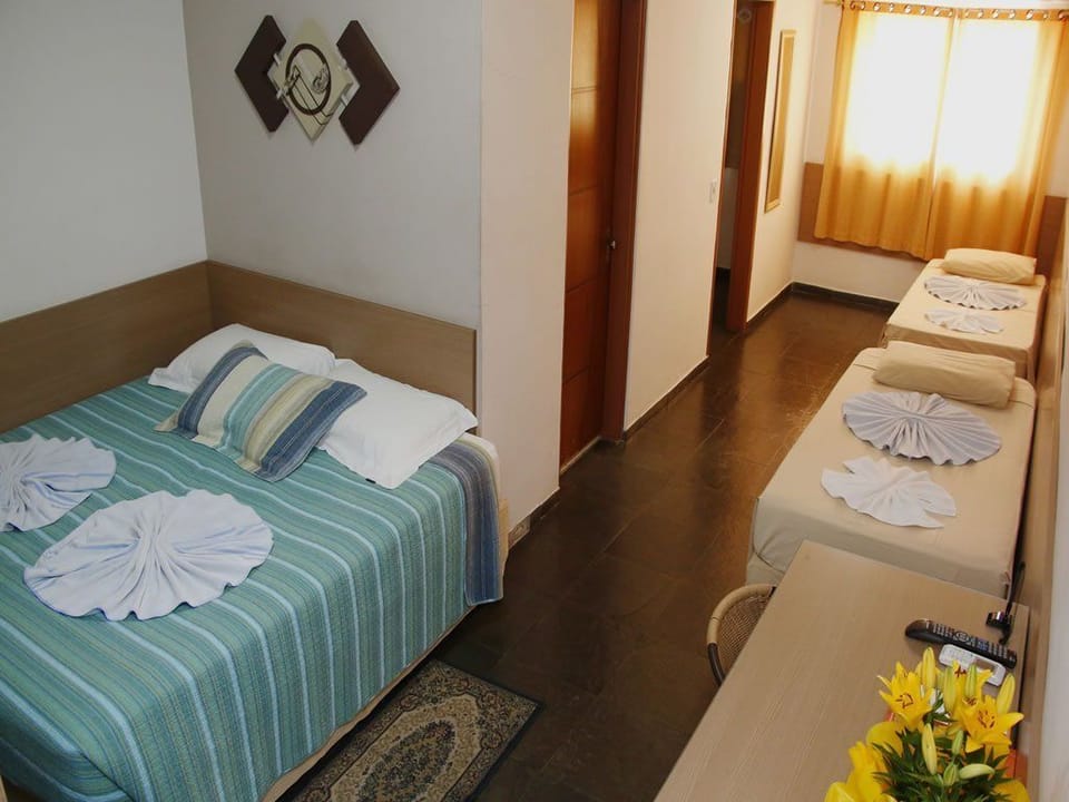 Superior Quadruple Room | Minibar, desk, free WiFi, bed sheets