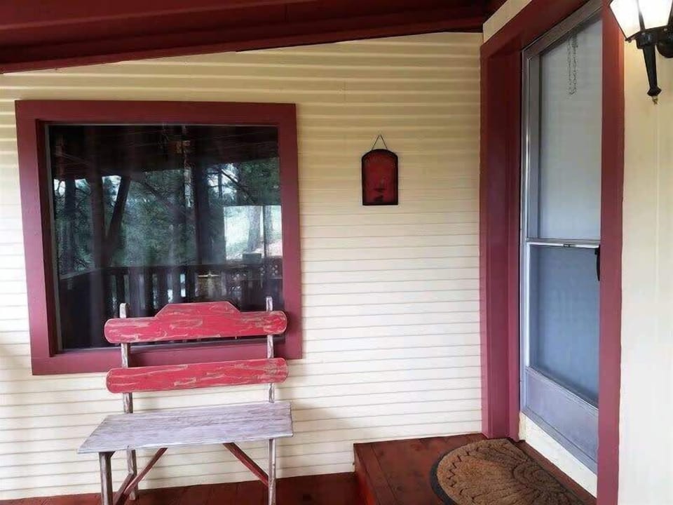 Front entry deck