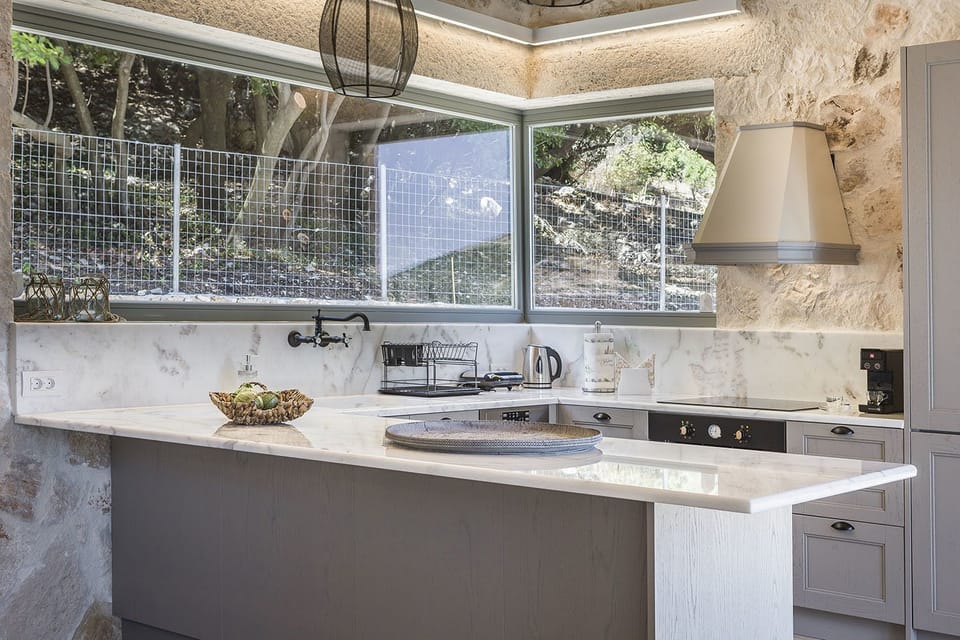 Villa | Private kitchen | Full-size fridge, oven, stovetop, dishwasher
