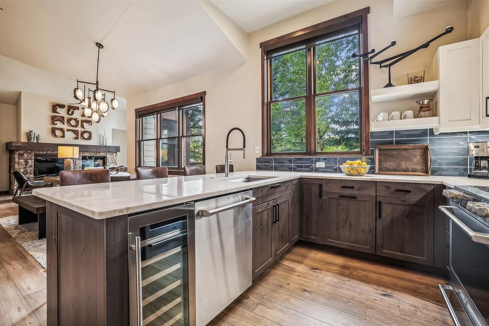 Kitchen - Main Street Junction 29 - Breckenridge Vacation Rental