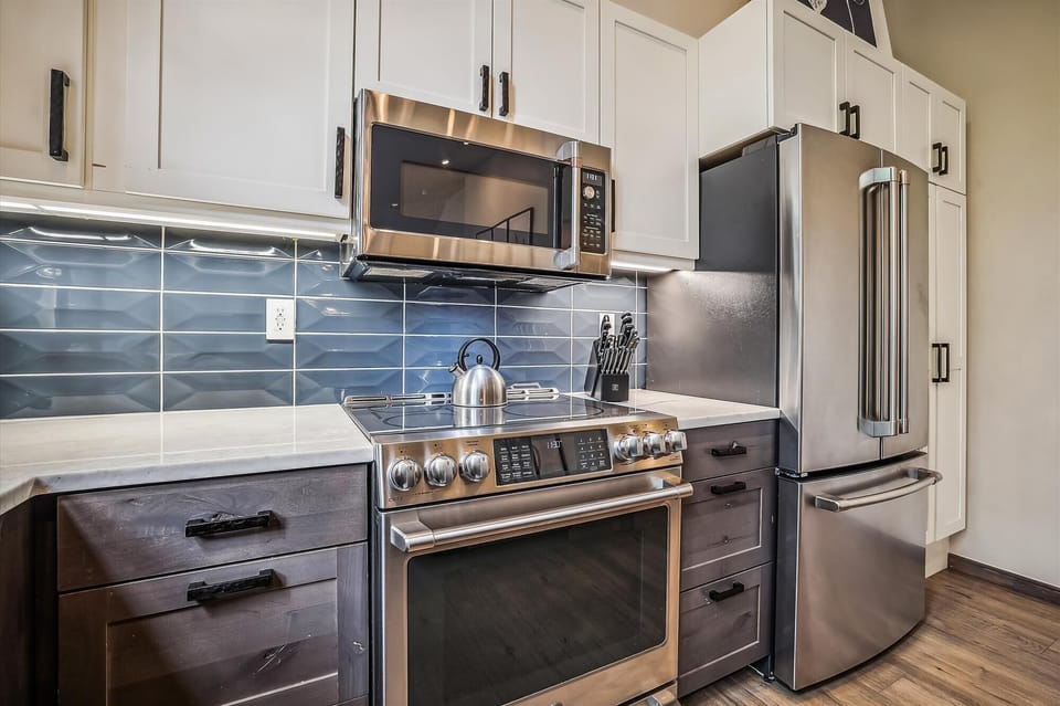Kitchen - Main Street Junction 29 - Breckenridge Vacation Rental