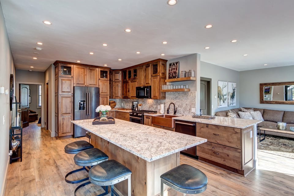 Kitchen - Creekside Escape - Breckenridge Vacation Rental