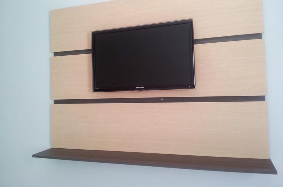 Minibar, desk, free WiFi, bed sheets