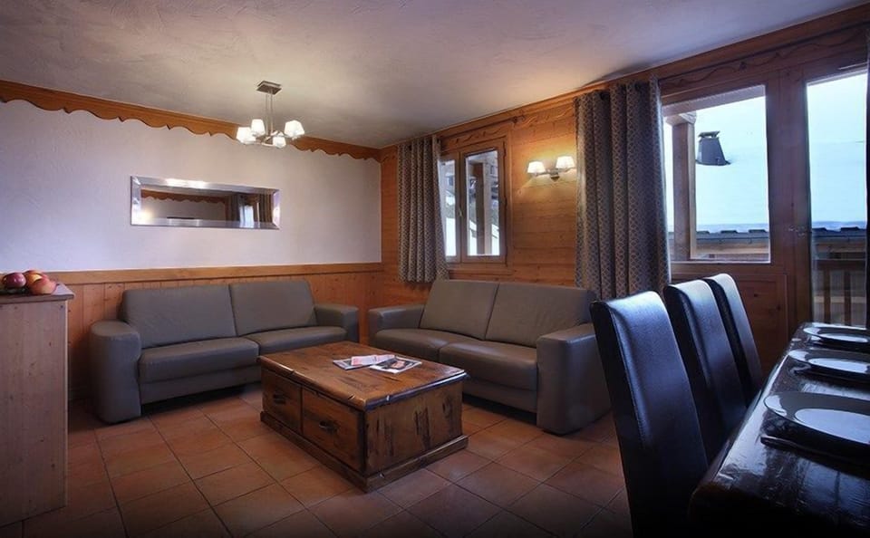 Relax in our charming and spacious apartment, that may be a duplex or triplex!