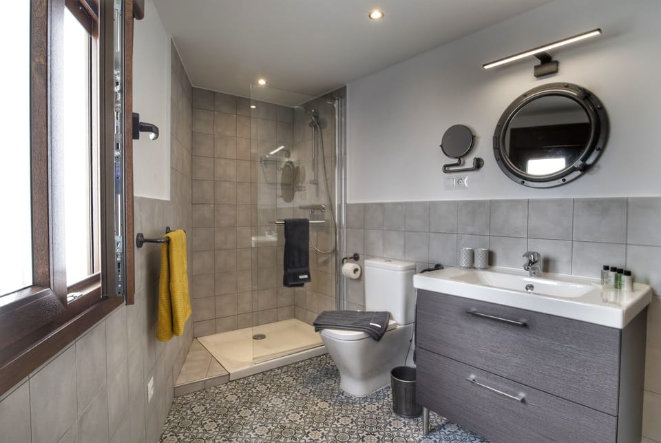 All bedrooms are ensuite