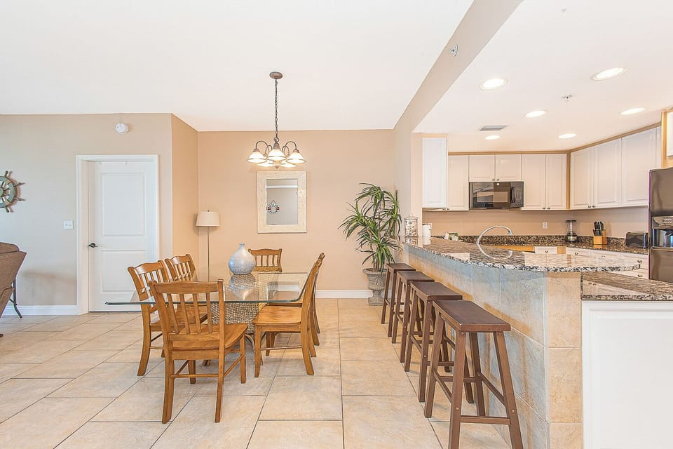 Dining Area 1.1