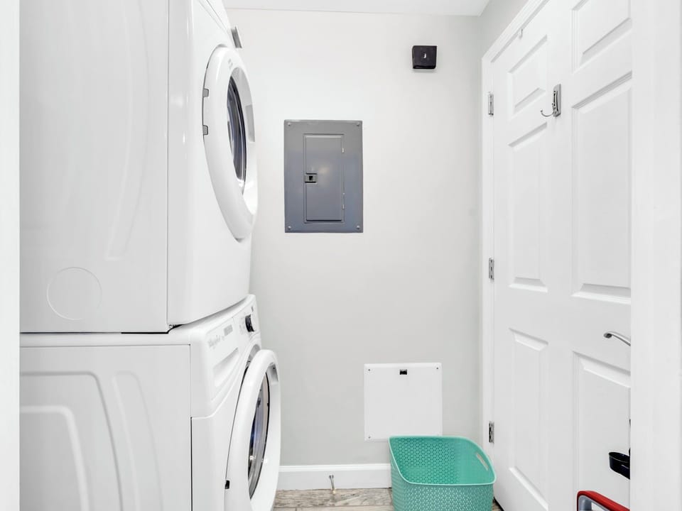 In-unit laundry