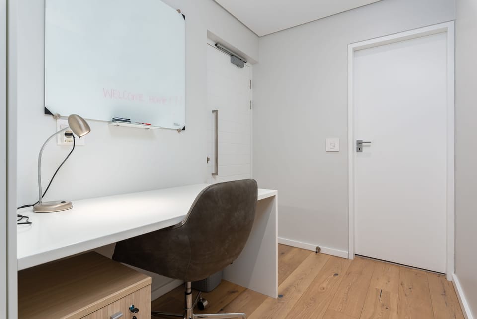 Luxury Apartment | 1 bedroom, premium bedding, in-room safe, desk