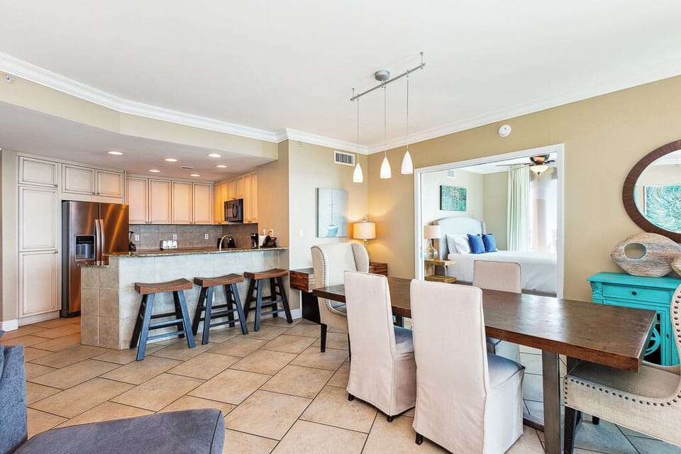 Dining Room 1.2