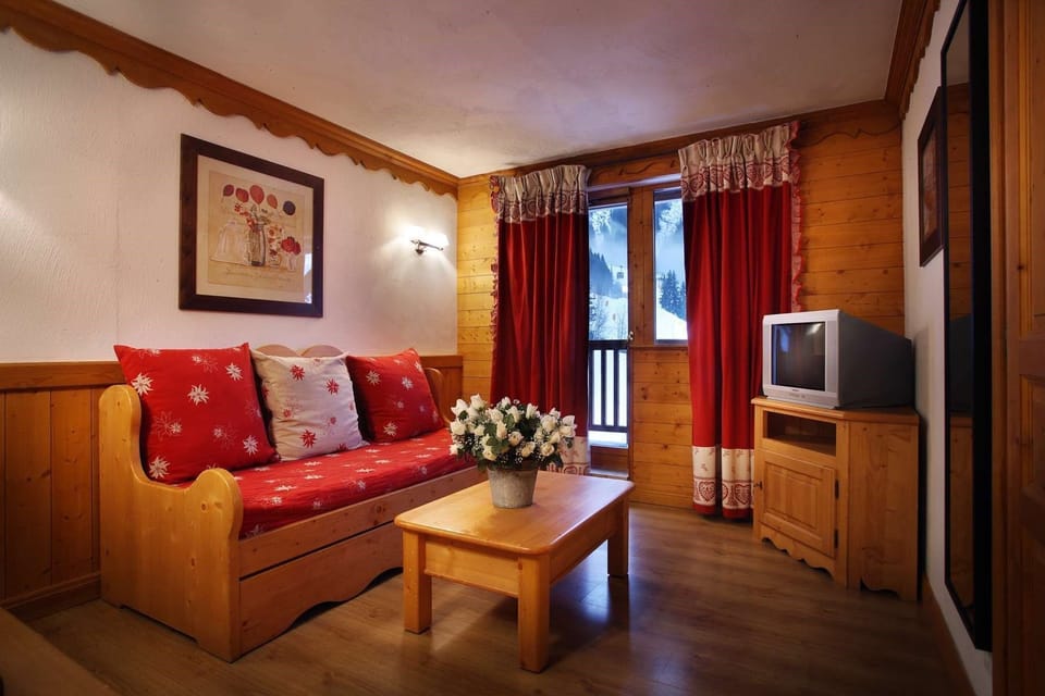 Sit back and relax in our cozy and classic mountain apartment!