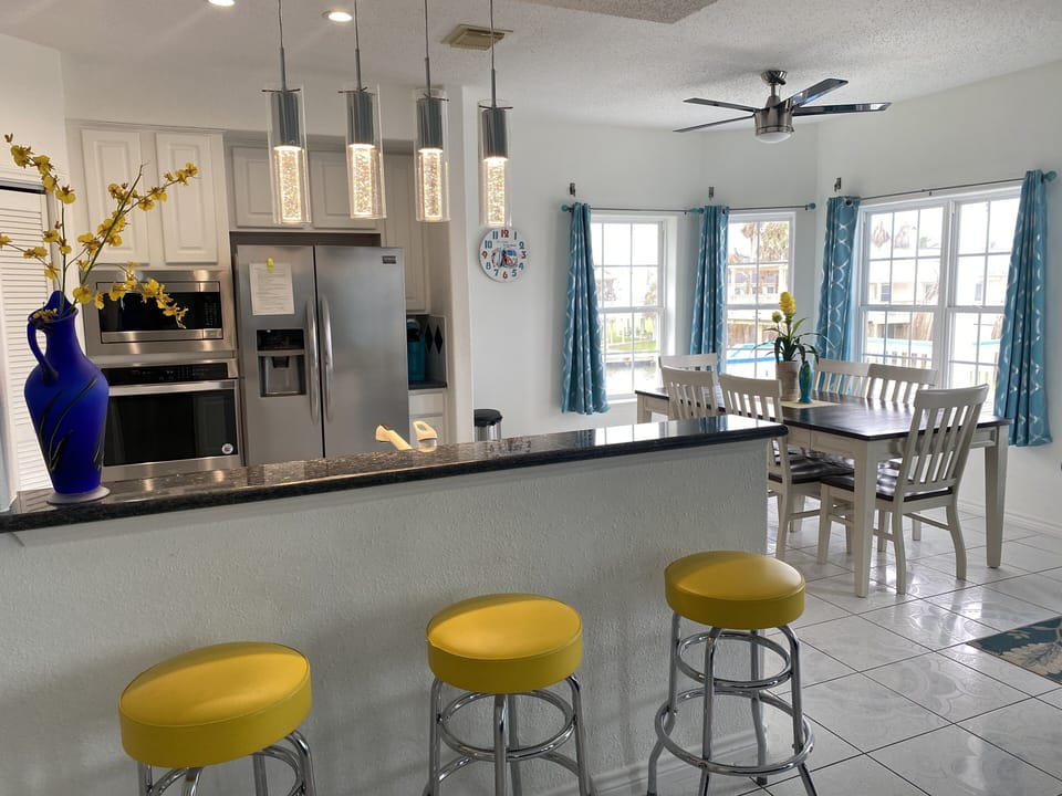 Kitchen and dining area