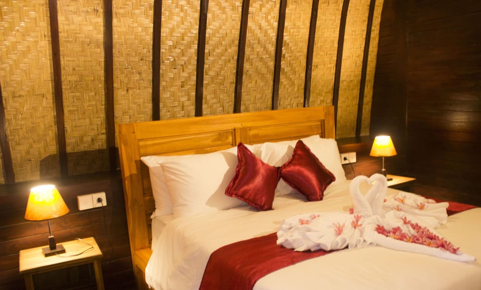 Deluxe Double Room | Minibar, soundproofing, free WiFi, bed sheets