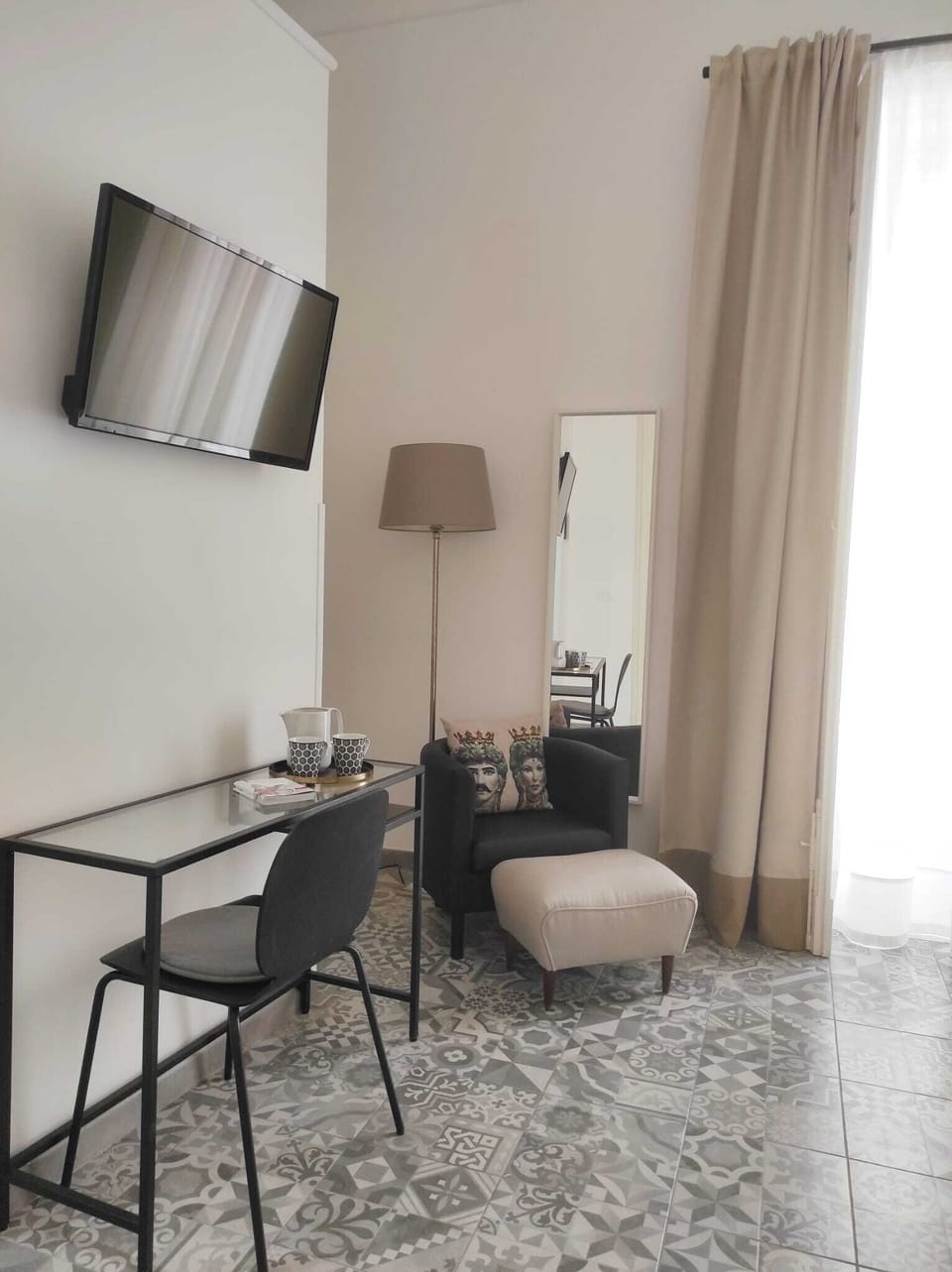 Deluxe Double Room | Individually furnished, desk, laptop workspace, free WiFi