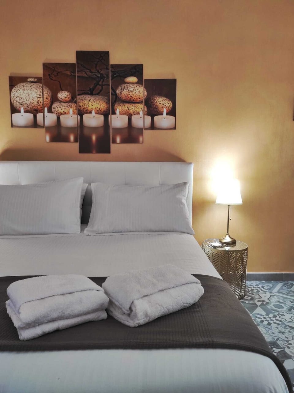 Luxury Double Room, 1 Queen Bed | Individually furnished, desk, laptop workspace, free WiFi
