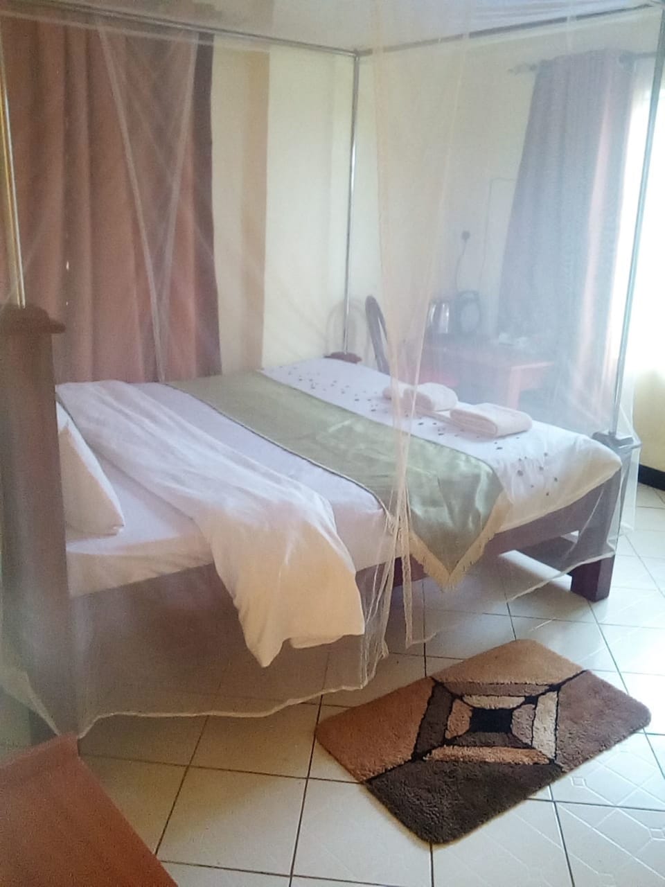 Deluxe Room | Desk, free WiFi, bed sheets