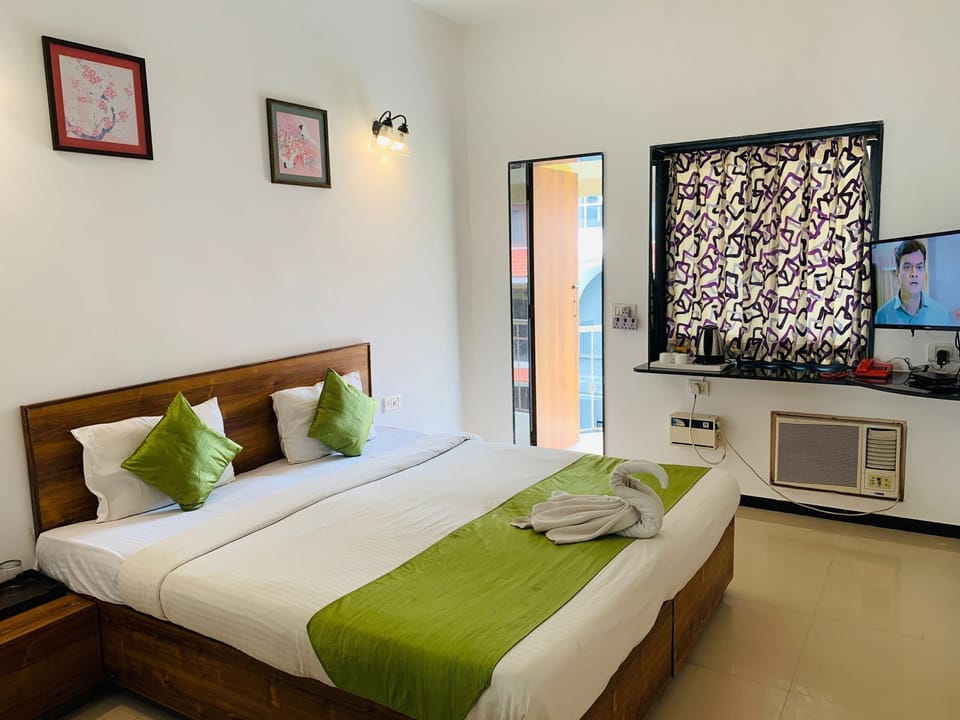Deluxe Double Room | Free WiFi