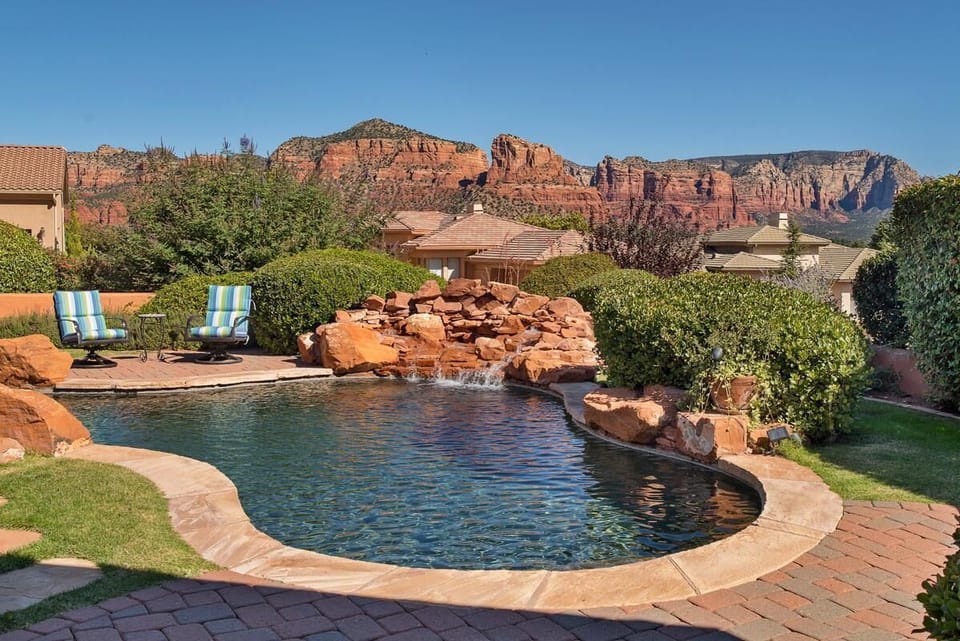 Pool and oh that view!