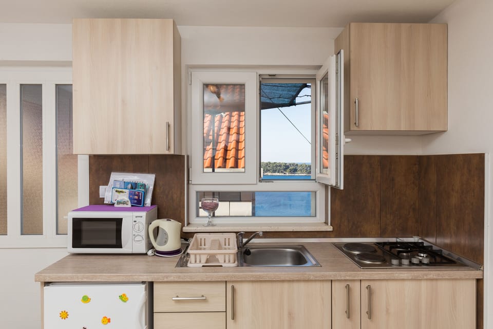 Kitchenette
