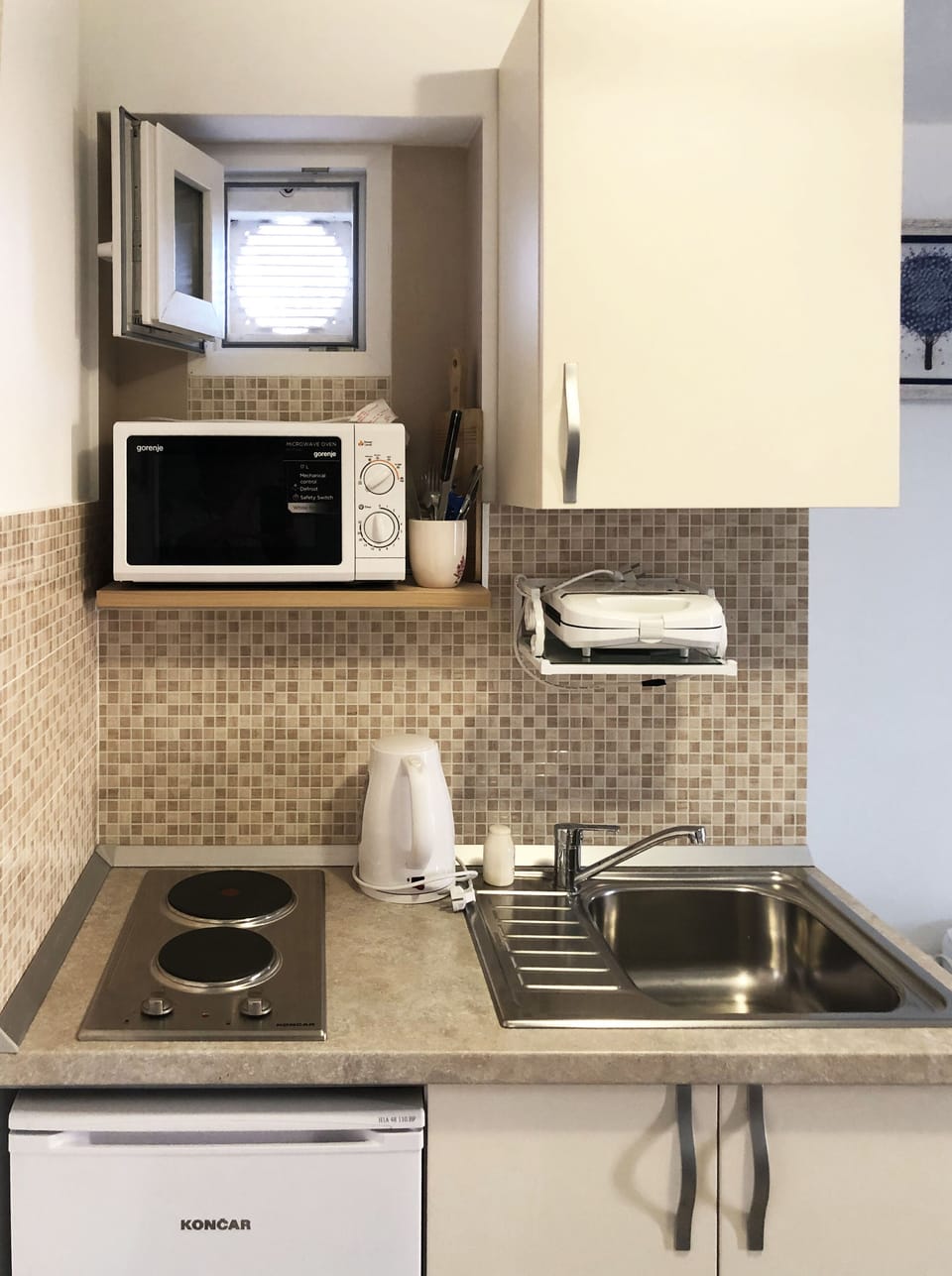 Kitchenette