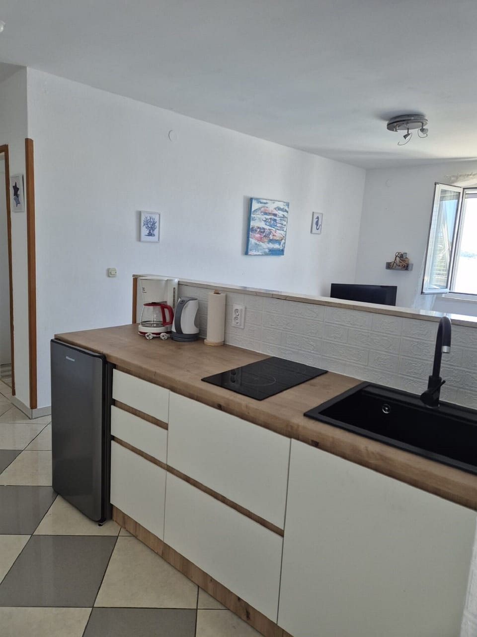 Kitchenette