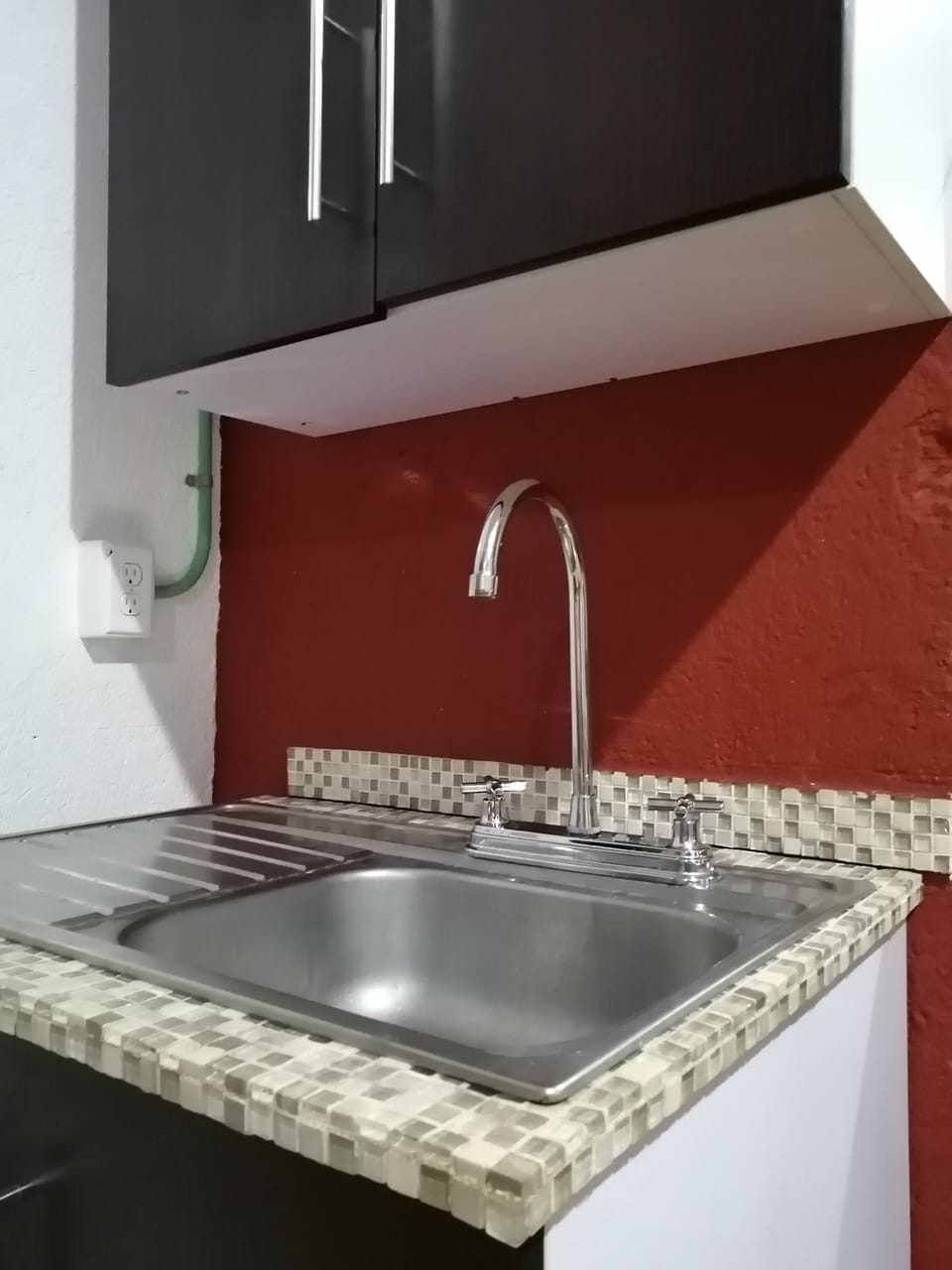 Deluxe Apartment | Private kitchen | Shared fridge, microwave, freezer
