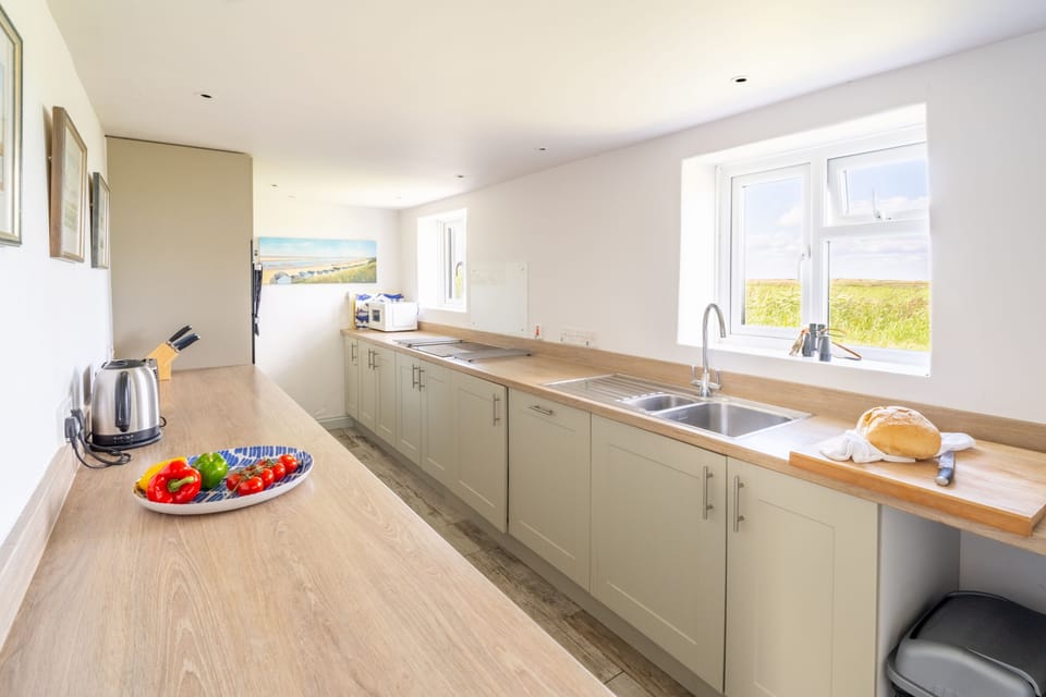 Ground floor: Kitchen