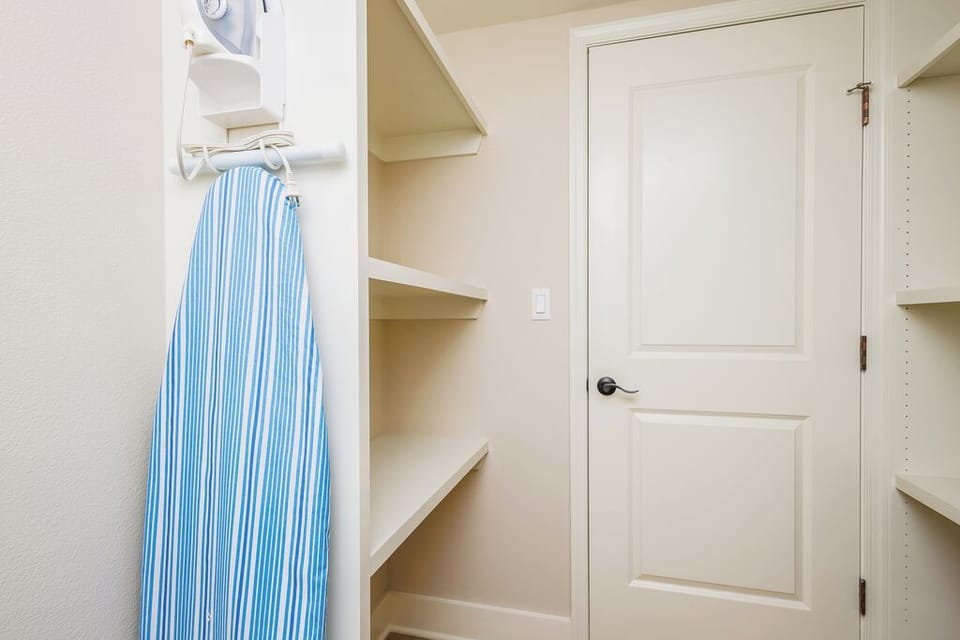 Master Bedroom 1.5