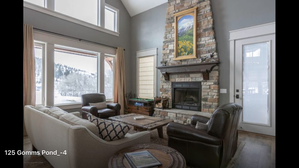 Main Level Living Room