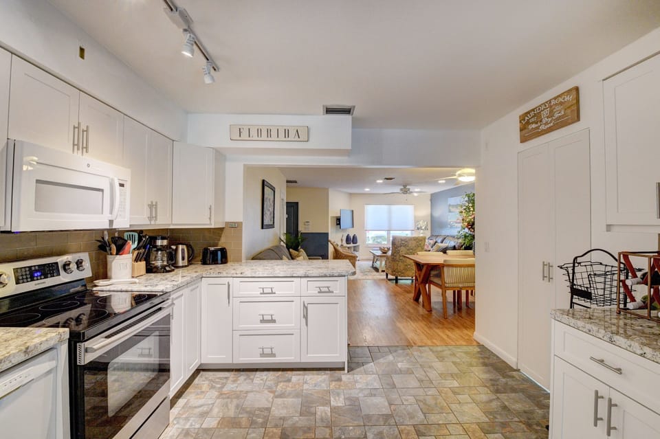 Spacious kitchen