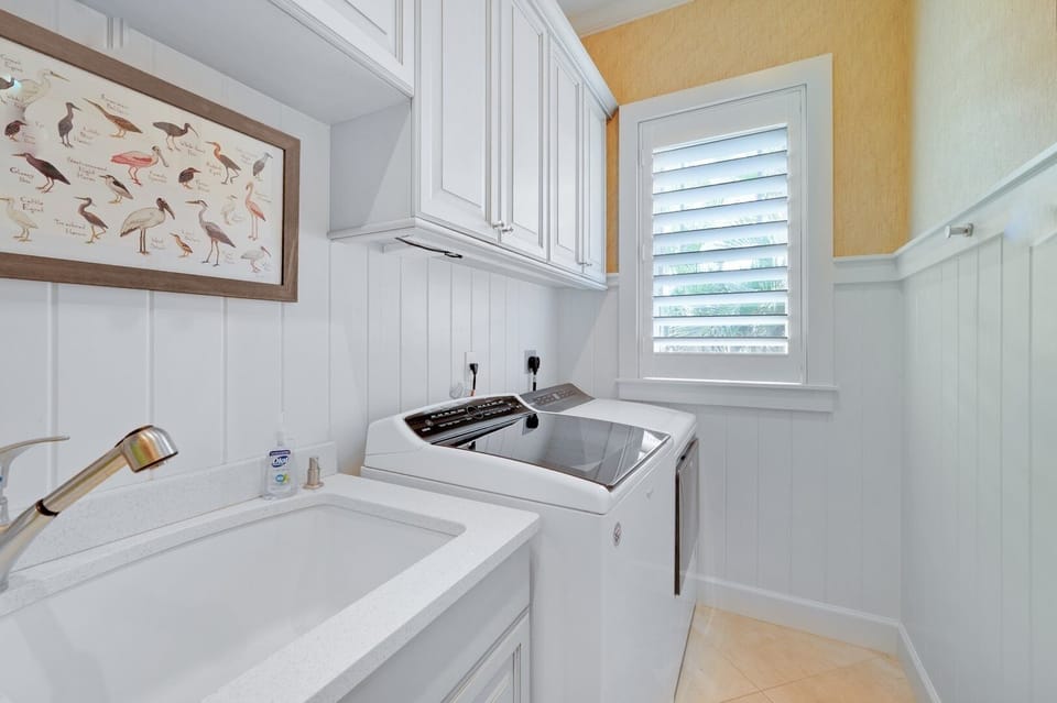 House, 3 Bedrooms | Private kitchen | Coffee/tea maker, dishwasher
