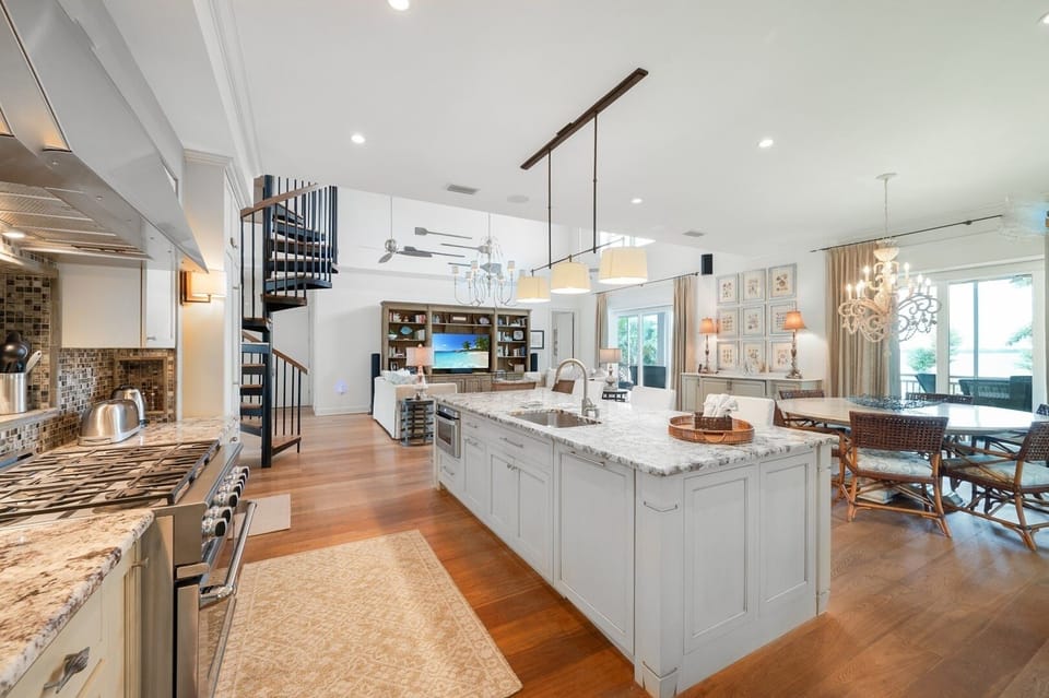 House, 3 Bedrooms | Private kitchen | Coffee/tea maker, dishwasher