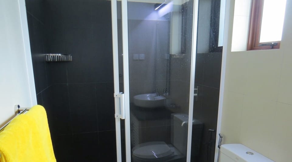 Free toiletries, slippers, bidet, towels