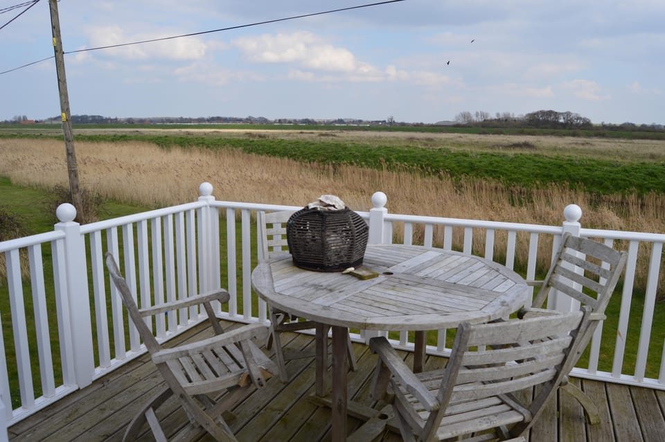 The Wild Duck, Heacham: The balcony overlooks the RSPB Snettisham nature reserve
