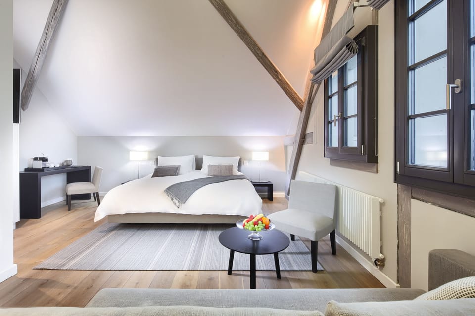 Superior Room | In-room safe, blackout drapes, free WiFi, bed sheets