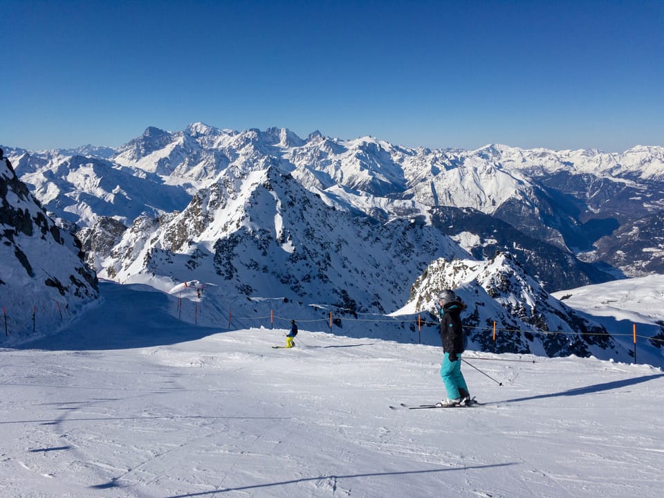 Snow and ski sports