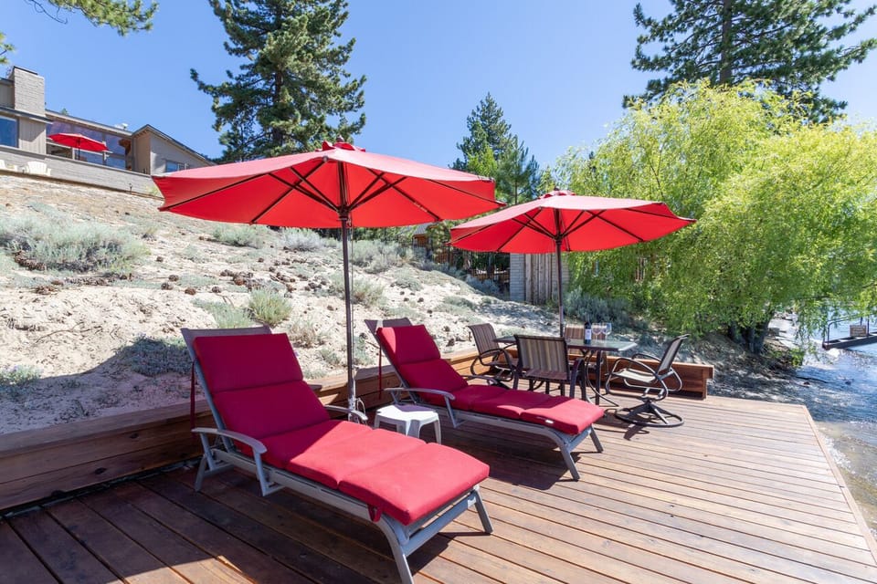 private deck