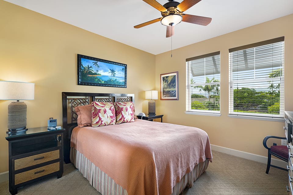 Second Guest bedroom with queen bed