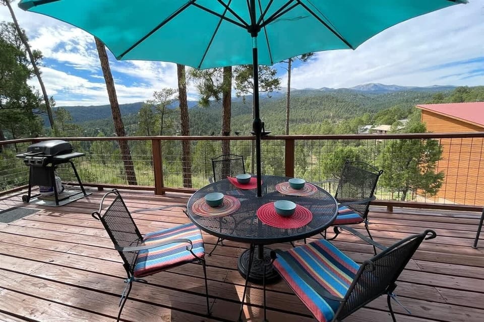 Grand Views from Deck and Open Air Dining