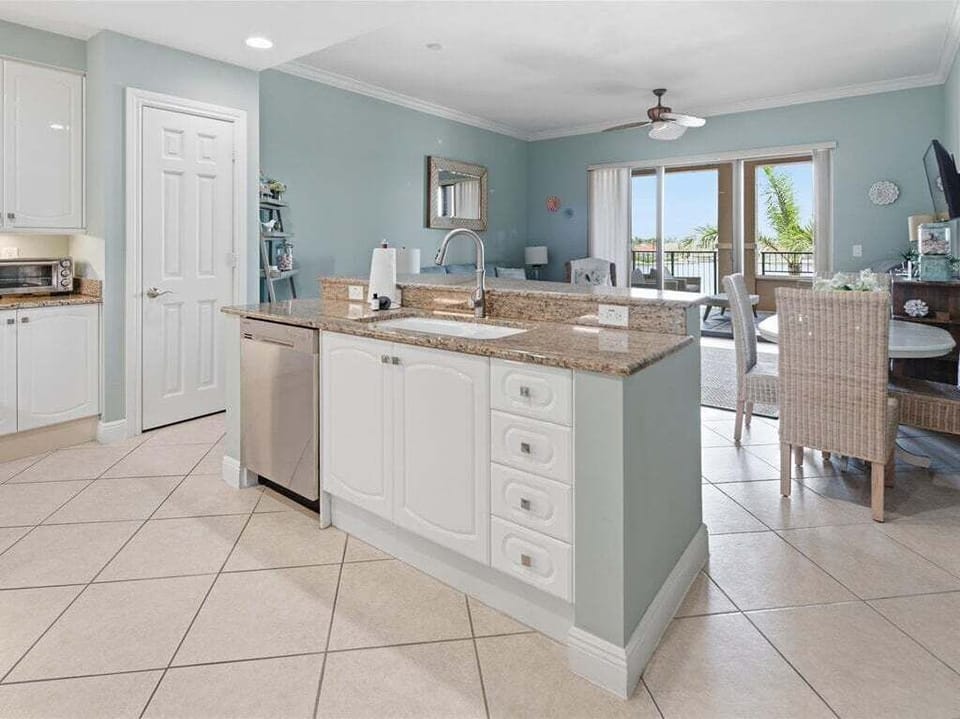 Kitchen Island