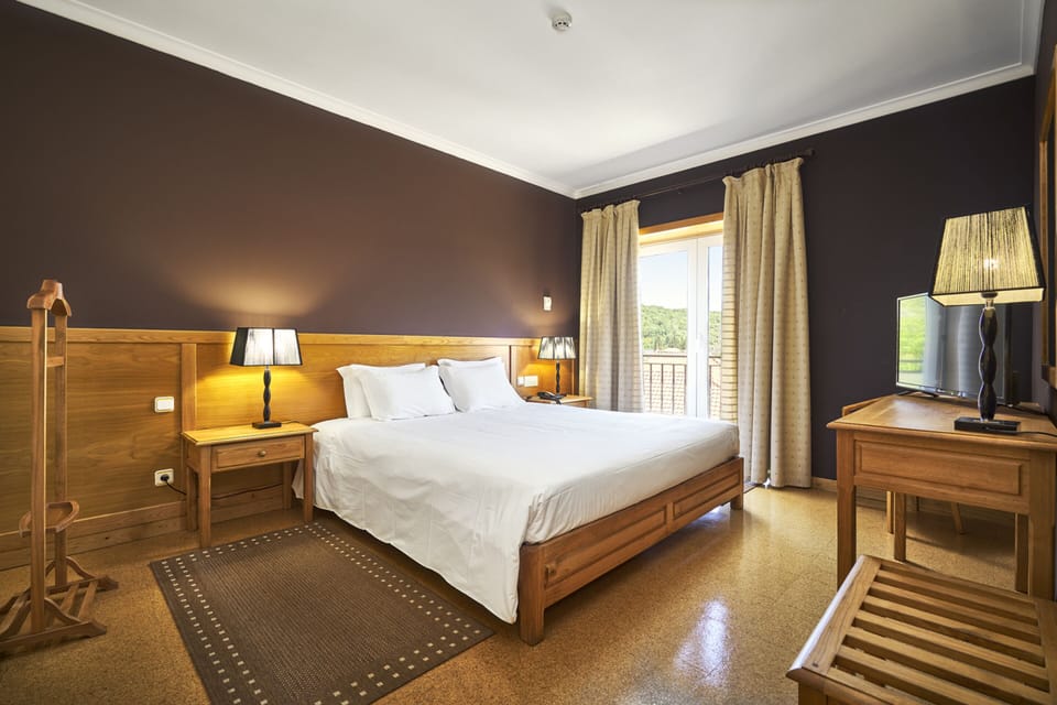 Family Room | Desk, blackout drapes, soundproofing, free WiFi