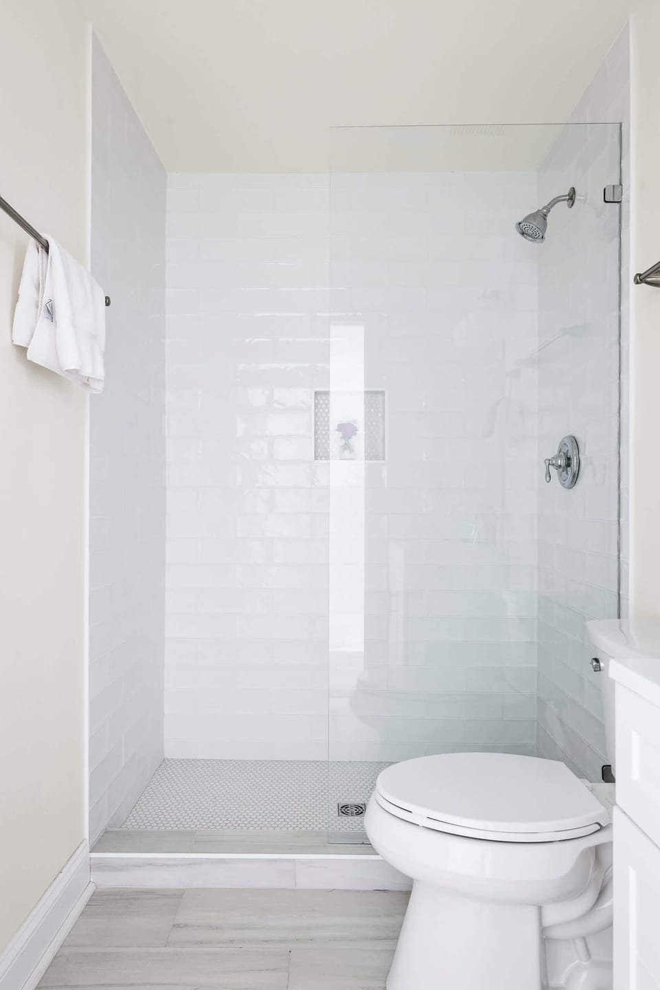 First floor: Bathroom #1: Walk-in Shower