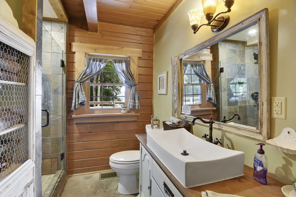 Main floor bathroom with shower 