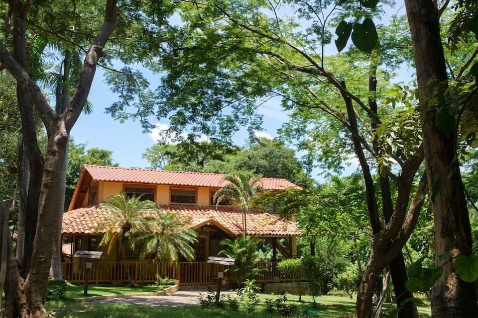 Street View showcasing the Costa Rican charm of Casa Salitas!