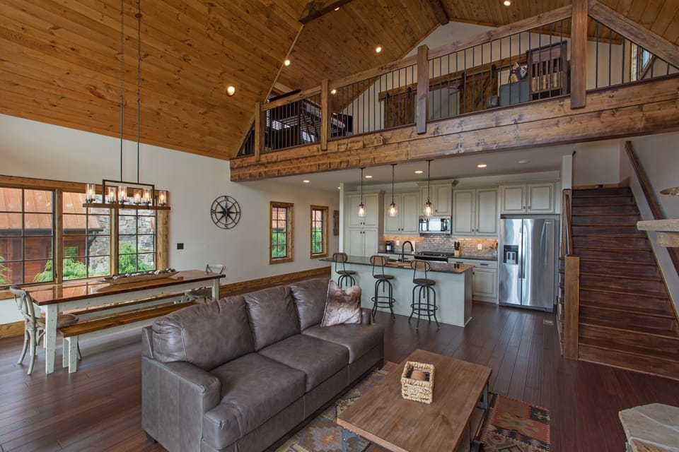 Open concept, loft