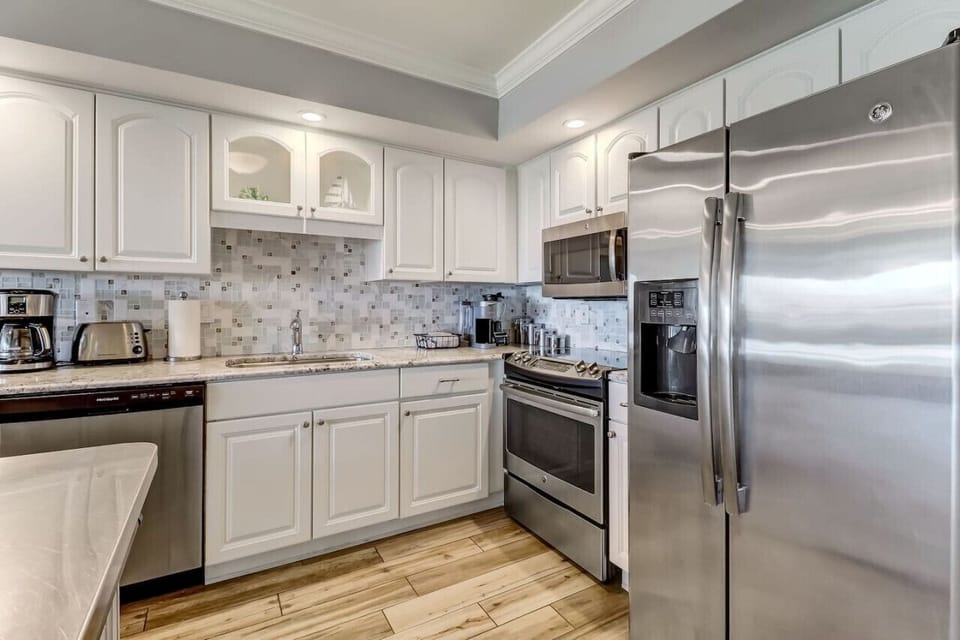 Kitchen with high end, quality appliances