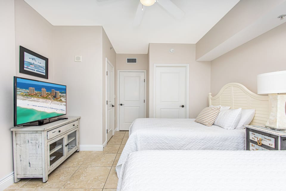 Guest Bedroom 1.3