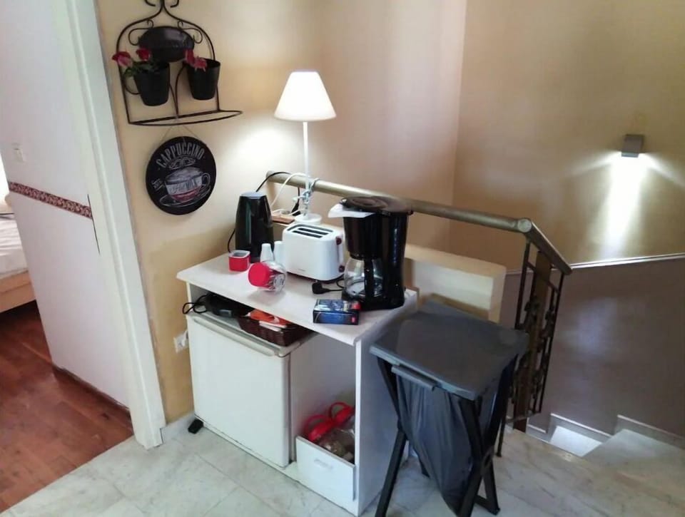 upstairs snack bar 